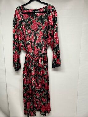PINK Victoria's Secret Black Robe with Pink Rose Print